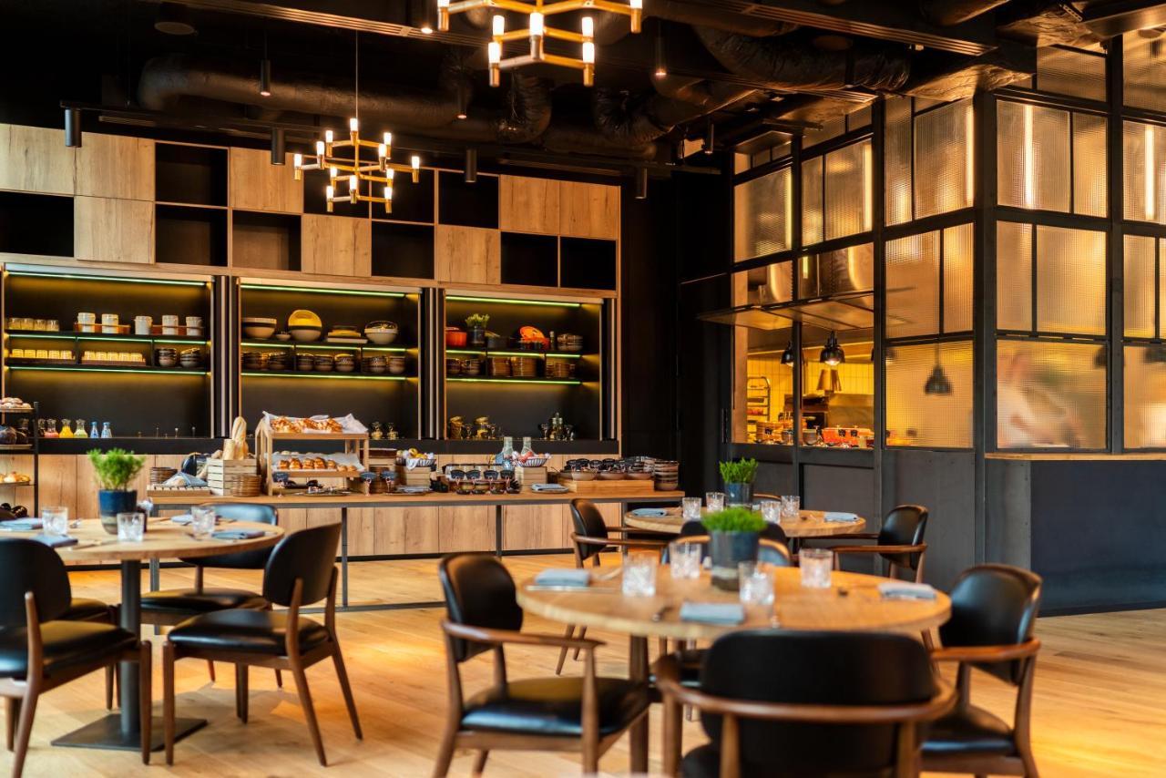 The Bridge Wroclaw - Mgallery Экстерьер фото Interior of the restaurant