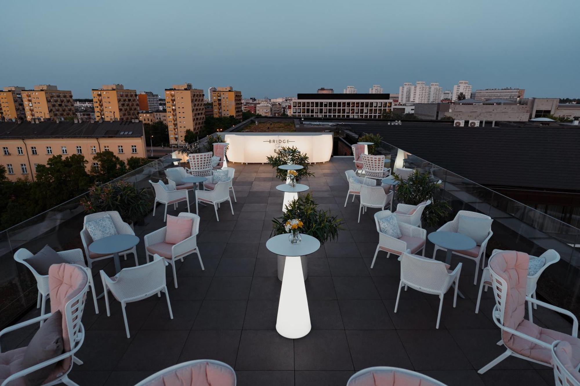 The Bridge Wroclaw - Mgallery Экстерьер фото The rooftop of the hotel